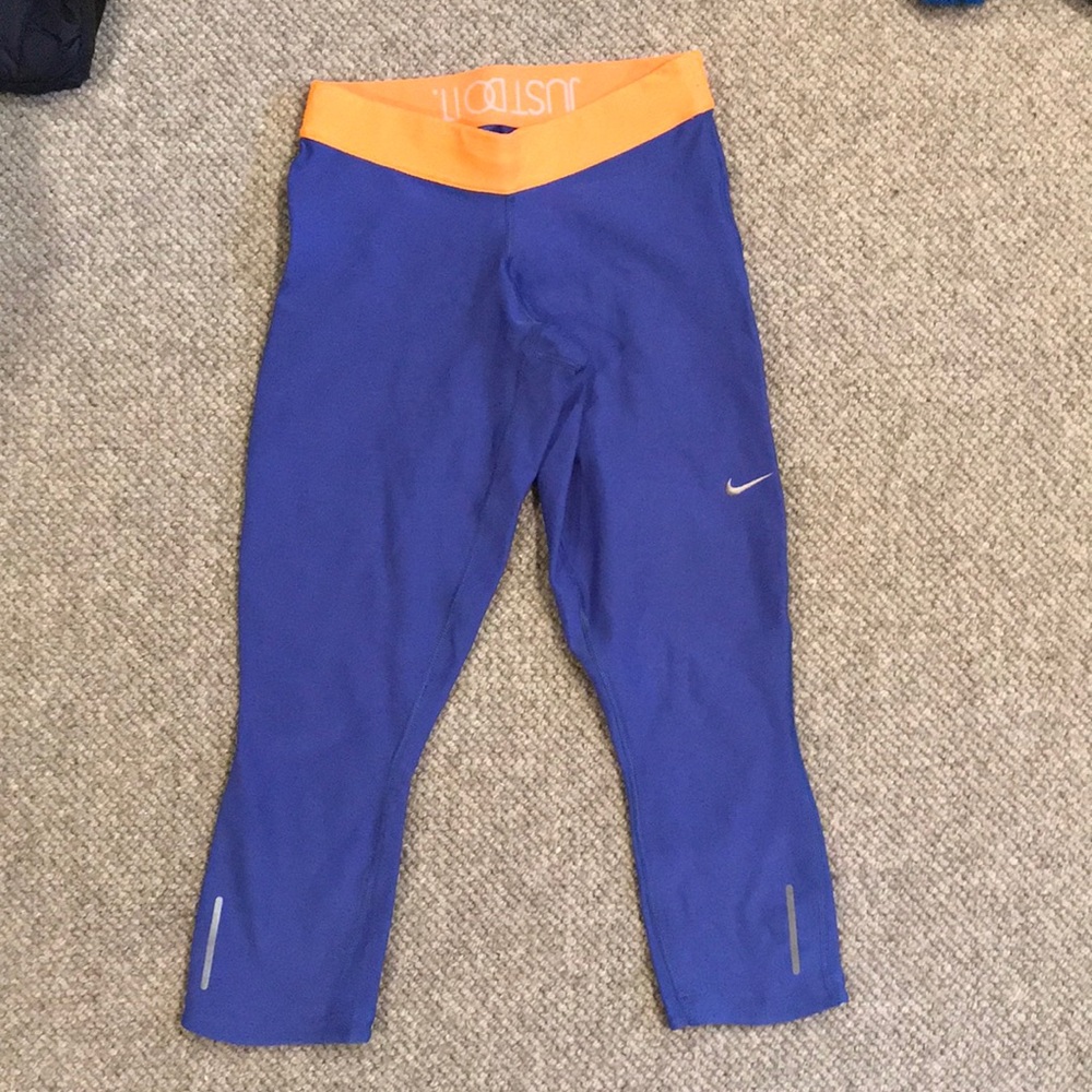 Women’s Nike Capri spandex